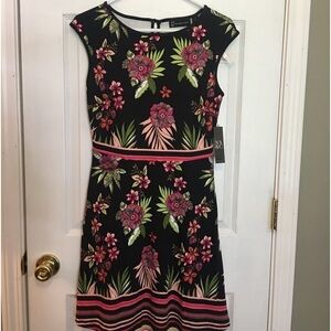 NY & CO NWT FLORAL DRESS SZ SM
